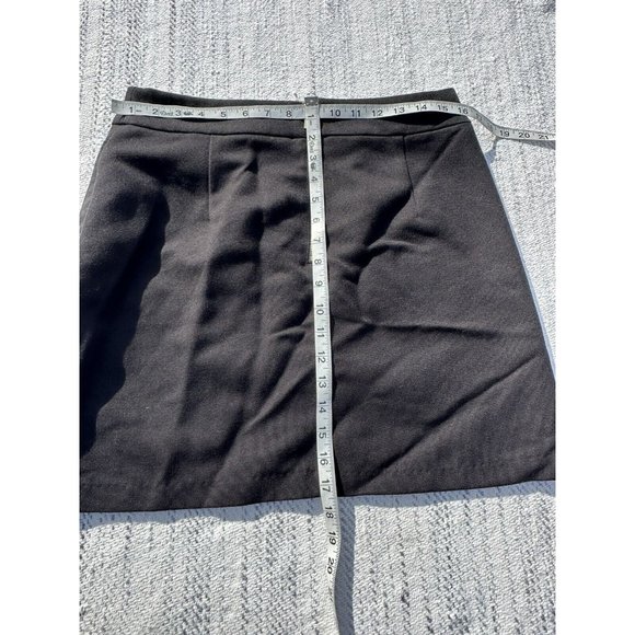 H&M Skirt 12 Black Wide Pockets Flowy Viscose A Line Preppy Career Adult Womens - Picture 9 of 9